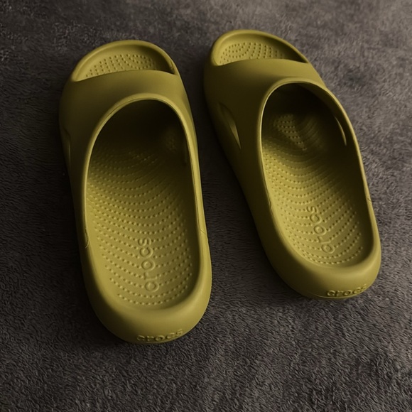 Crocs Recovery Slides - Picture 3 of 6